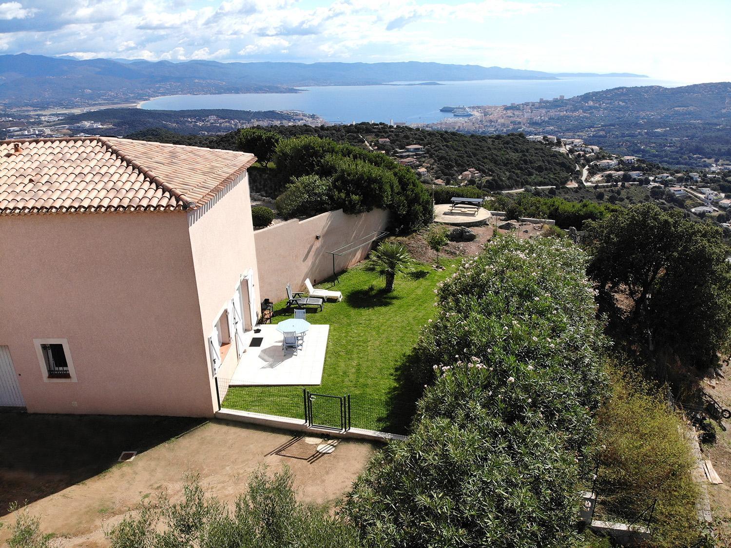 Gîtes Sassone Alata Esterno foto