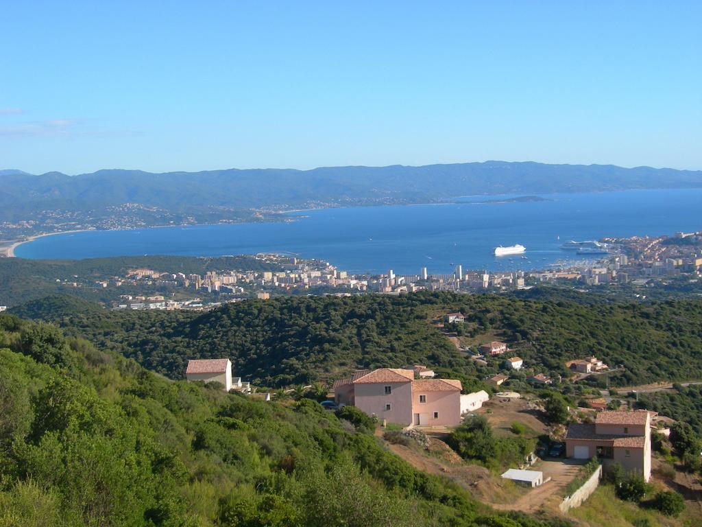 Gîtes Sassone Alata Camera foto